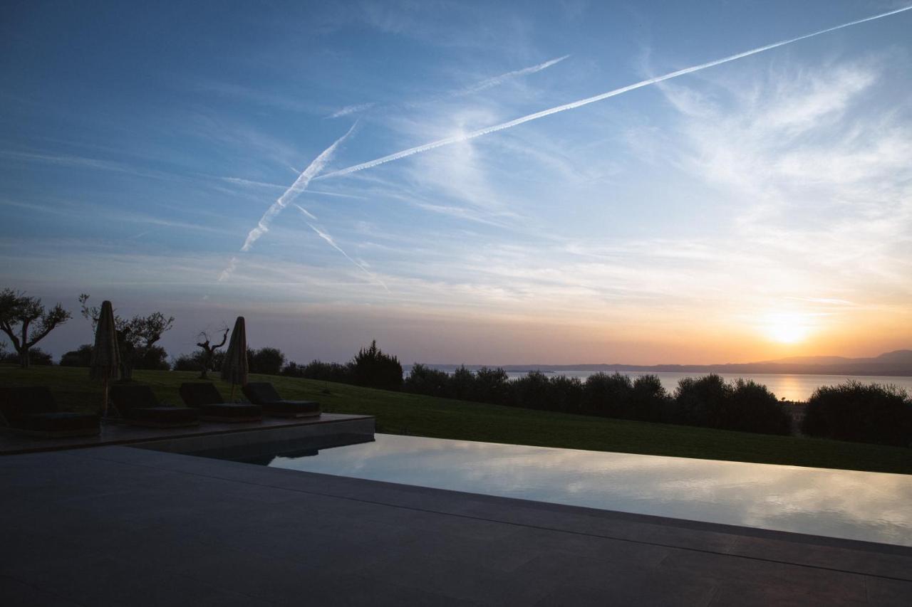 Villa Residenza Cavaion Calmasino Esterno foto